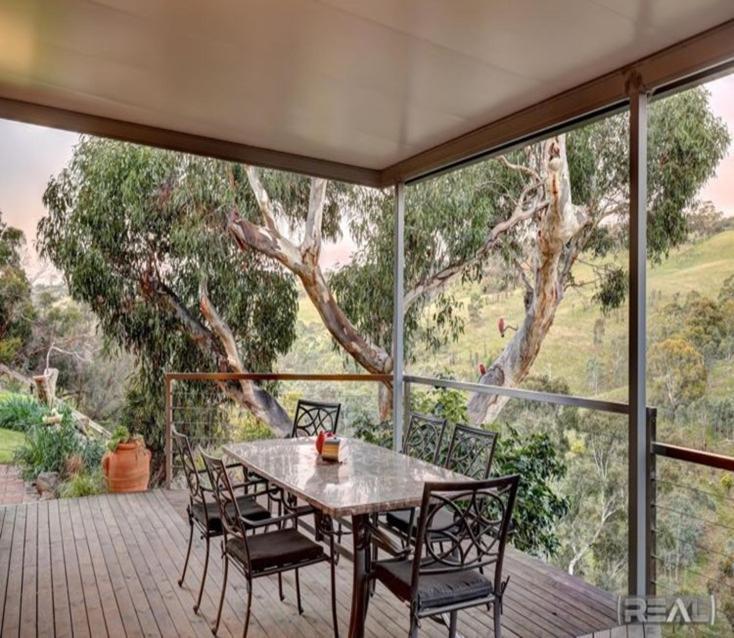 Highroost Bed & Breakfast Accomodation - Rural Escape Red Creek Exterior photo